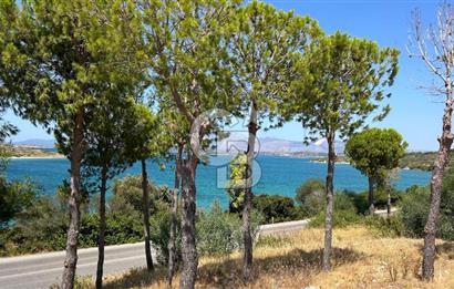 Villa for Sale in Egem Sahil Site, Çeşme