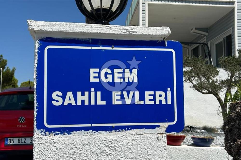 Villa for Sale in Egem Sahil Site, Çeşme