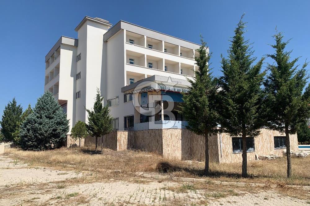 TERMAL TATİLİN MERKEZİ AFYONDA SATILK 15O YATAKLI TERMAL OTEL