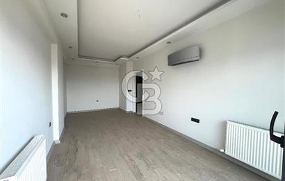 Ataşehir Tanınmış Suit Sitesinde Satılık 2+1 Daire