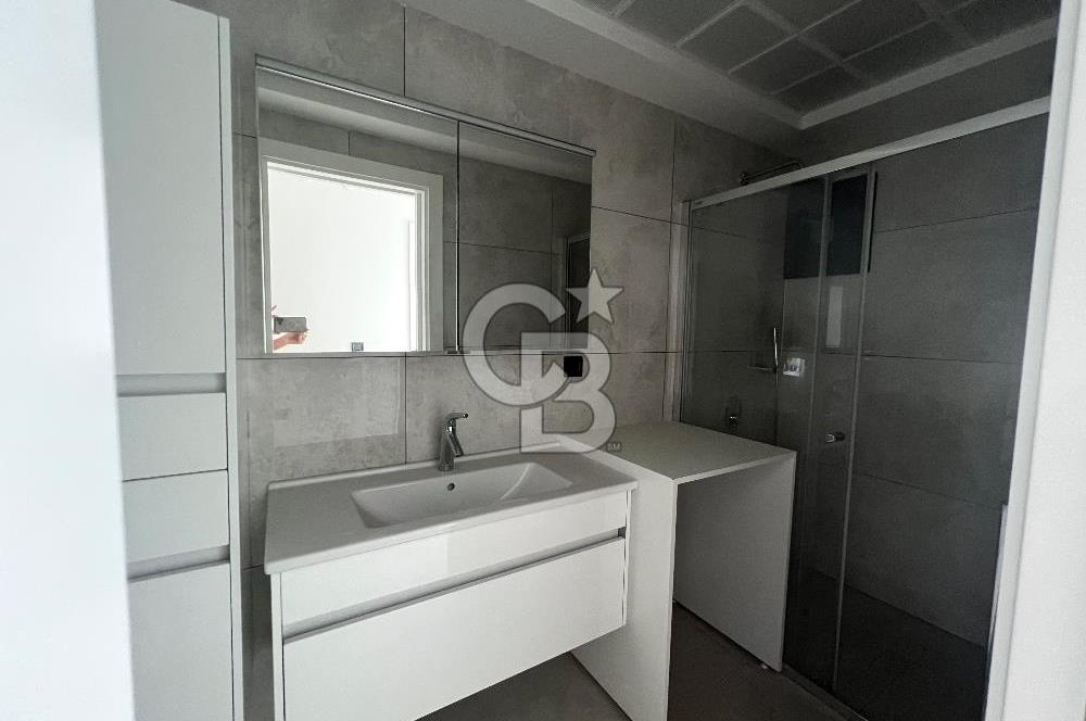 Ataşehir Tanınmış Suit Sitesinde Satılık 2+1 Daire