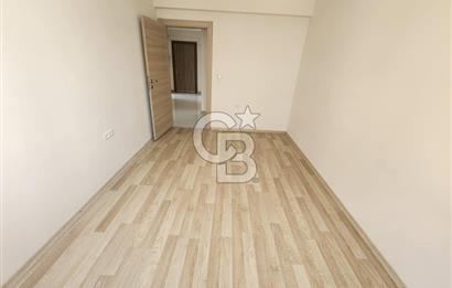 EGEKENT 2 İSTİKLAL MAH.HAVUZ MANZARALI 3+1 SATILIK DAİRE