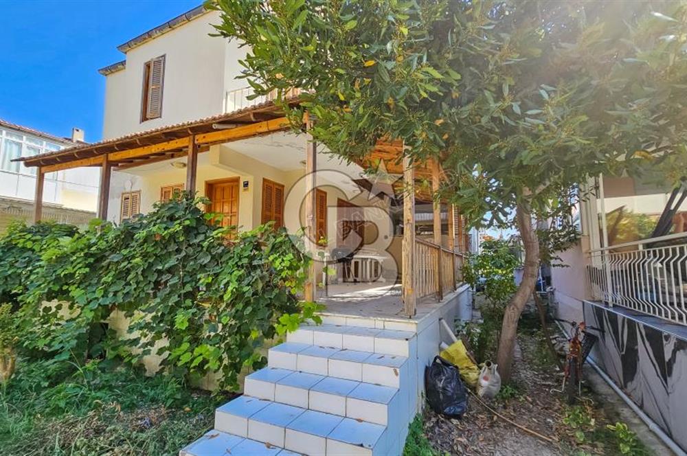 Kuşadası Diamond Beach’e Yürüme Mesafesinde Satılık 2+1 Dubleks Villa