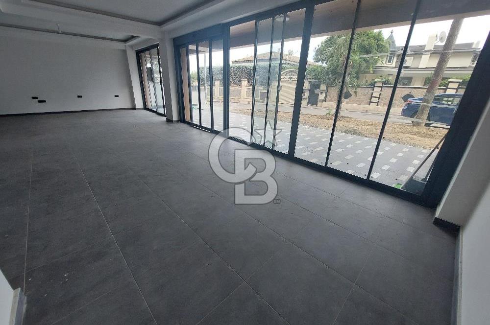 Pendik Batı mahallesinde sıfır kiralık 200 m2 dükkan işyeri