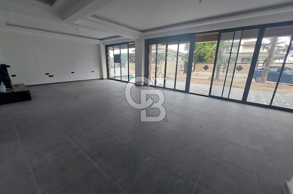 Pendik Batı mahallesinde sıfır kiralık 200 m2 dükkan işyeri