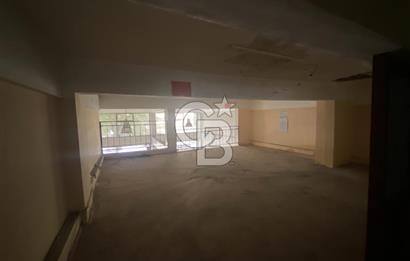 BALIKESİR ÇARŞI MERKEZDE KURTDERELİ OTOPARK ARASI KİRALIK DÜKKAN