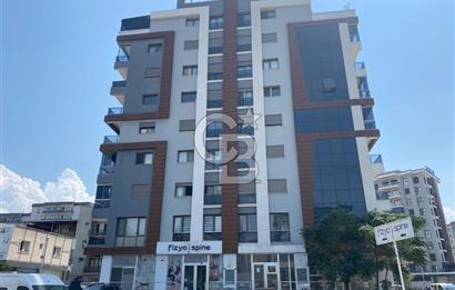 YEŞİLOVA MAHALLESİNDE FORUM BORNOVAYA ,3 DK MESAFEDE KİRALIK 2+1 DAİRE 