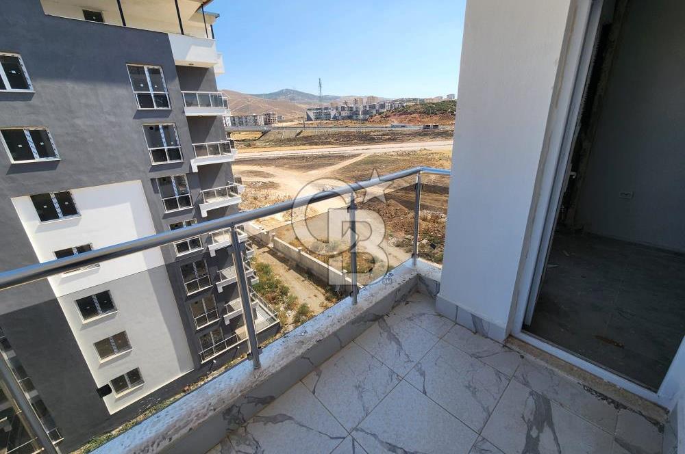 MENEMEN KOYUNDERE CUMHURİYET MAH. ARA KAT 3+1 SATILIK DAİRE