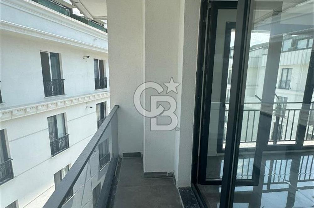 Büyükçekmece Insanat Marina Sitesi Satılık 4+1 Dubleks Sıfır Boş Denize 100 m Mesafede