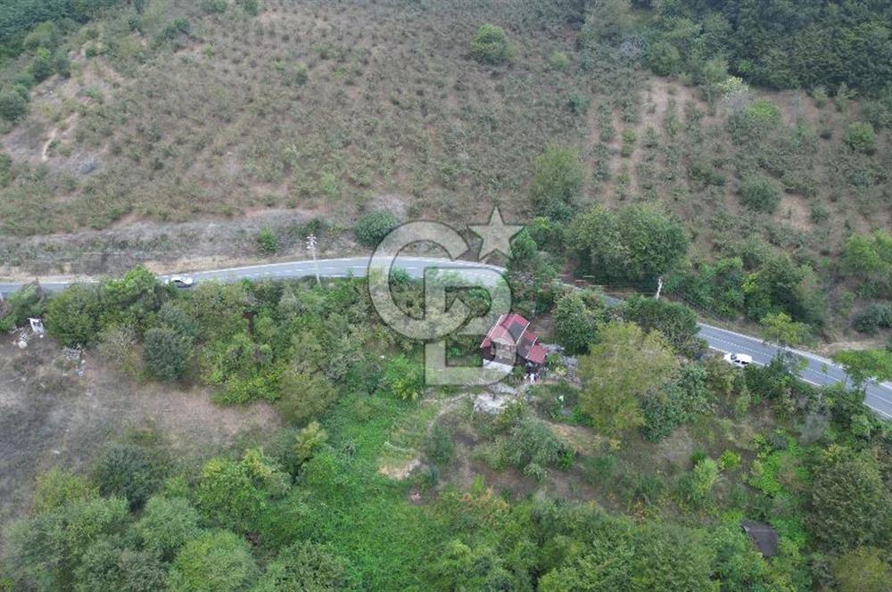 AKMEŞE'DE MANZARALI İÇİNDE BAĞ EVİ İLE BERABER 2.444 M2 ARAZİ