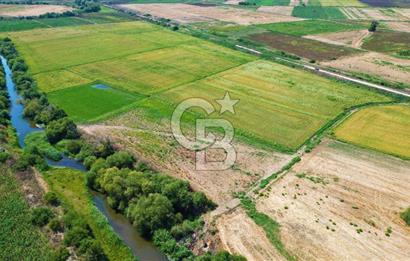 ÇANAKKALE MERKEZ KALAFAT KÖYÜNDE MÜSTAKİL TAPU SATILIK  6266 M2 TARLA