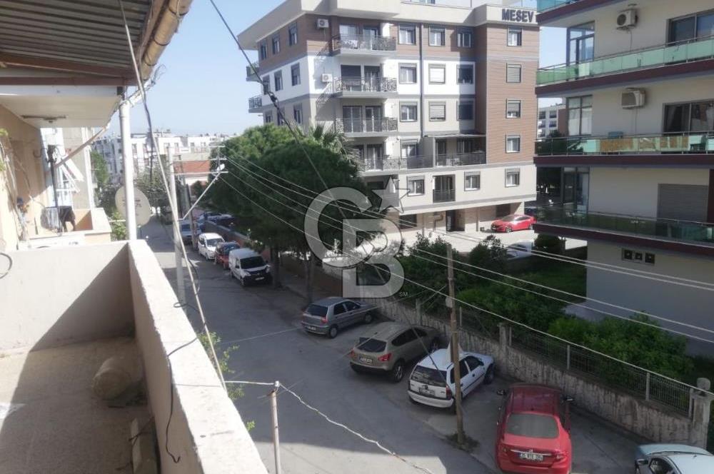 Çiğli Ataşehir'de 142 M2 Arsa İçerisinde Satılık 2 Adet Daire