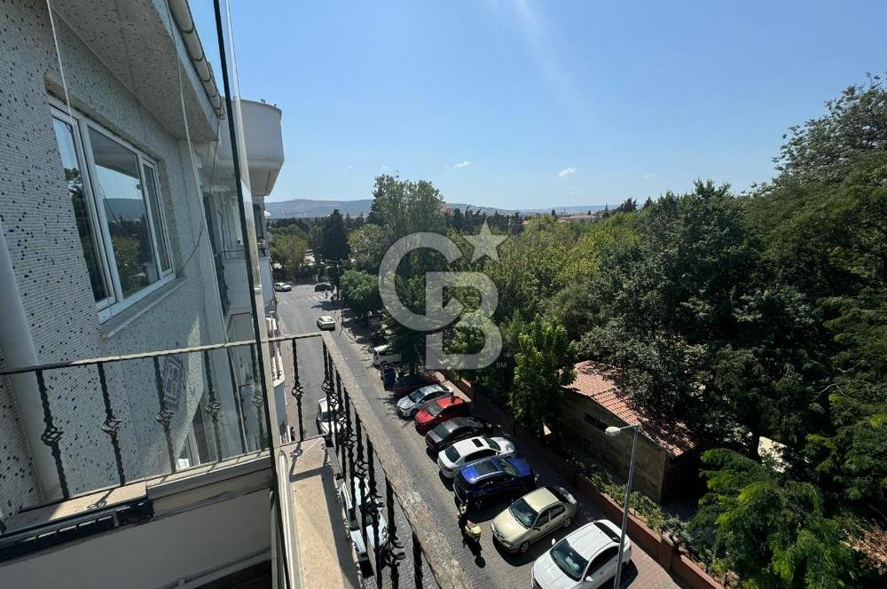 ÇANAKKALE KORDON DA 3+1 ÇİFT CEPHE SATILIK GENİŞ DAİRE