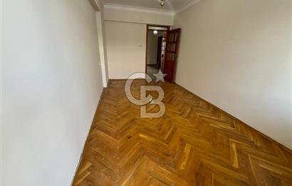 ÇANAKKALE KORDON DA 3+1 ÇİFT CEPHE SATILIK GENİŞ DAİRE