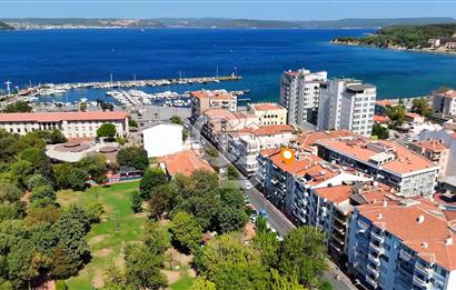 ÇANAKKALE KORDON DA 3+1 ÇİFT CEPHE SATILIK GENİŞ DAİRE