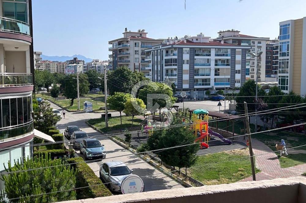 Çiğli Ataşehir'de 142 M2 Arsa İçerisinde Satılık 2 Adet Daire