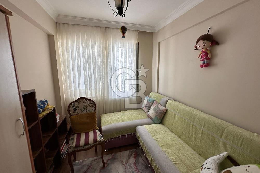 Murat German Karşısı Cadde üstü,3.Kat 120 m2 3+1 Daire