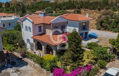 Datça İskele Bölgesinde Satılık Özel Dizayn Villa