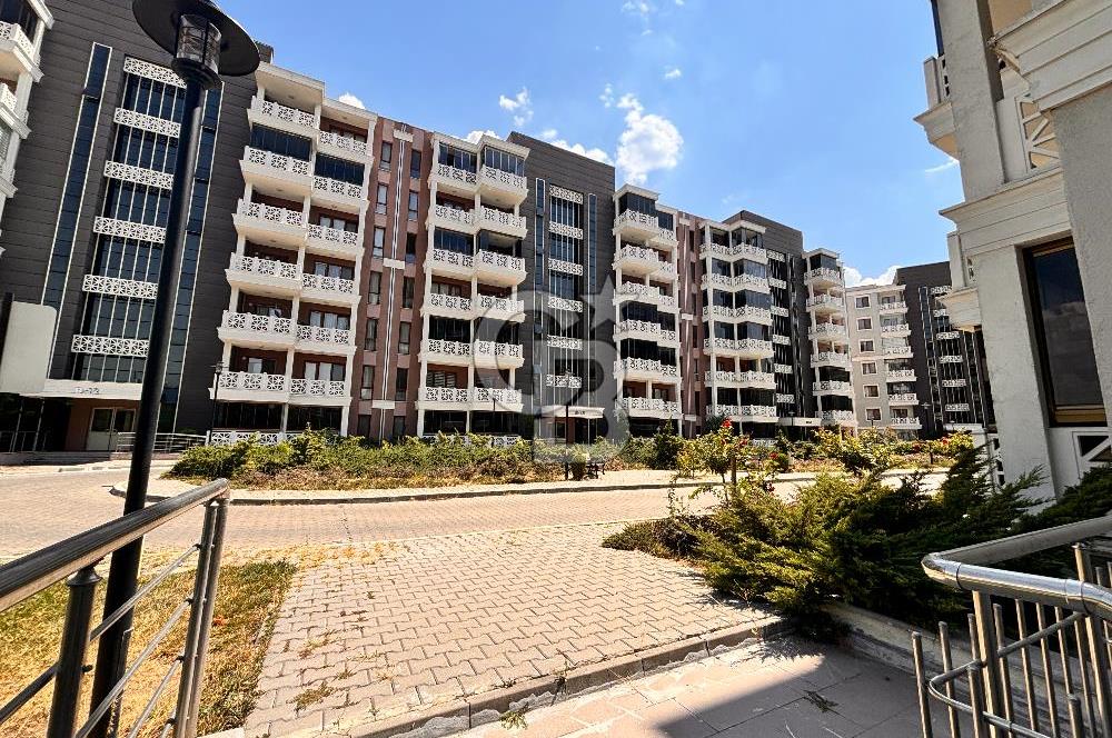 VARLIK MAHALLESİ,ÇINAR KONAKLARI 161 M2 LÜKS DAİFE