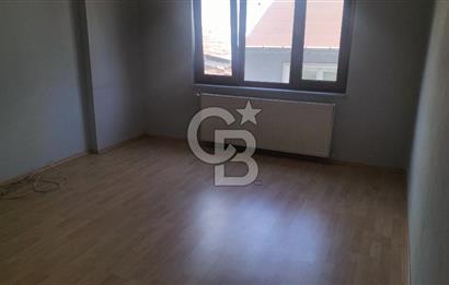 KOĞUKÇINAR BARBAROS ORTAOKULU KARŞISI KİRALIK 3+1 DAİRE