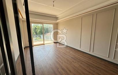 ZERAY MAHAL KARTEPE 'DE OTURUMA HAZIR SATILIK GENİŞ 2+1 DAİRE