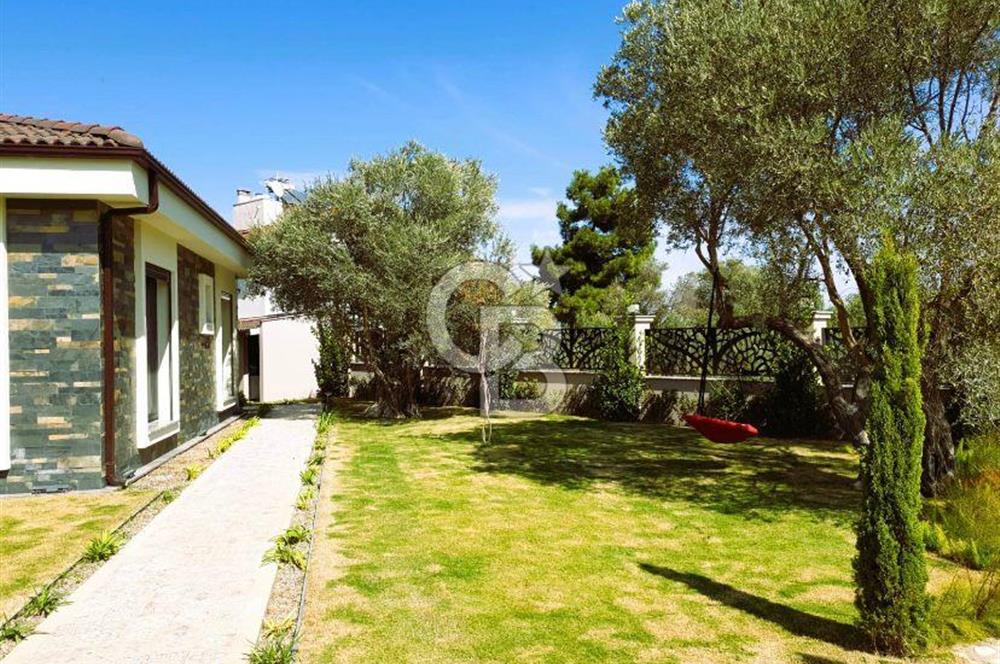 Çeşmealtı Güvendik Mah. Tek Katlı 4+1 Satılık Müstakil Villa