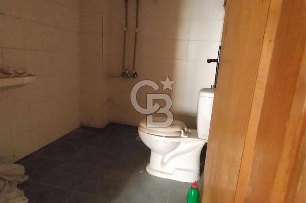 KARAPÜRÇEK CADDESİ ÜZERİNDE 3+1 SATILIK DAİRE