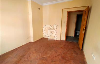 KARAPÜRÇEK CADDESİ ÜZERİNDE 3+1 SATILIK DAİRE