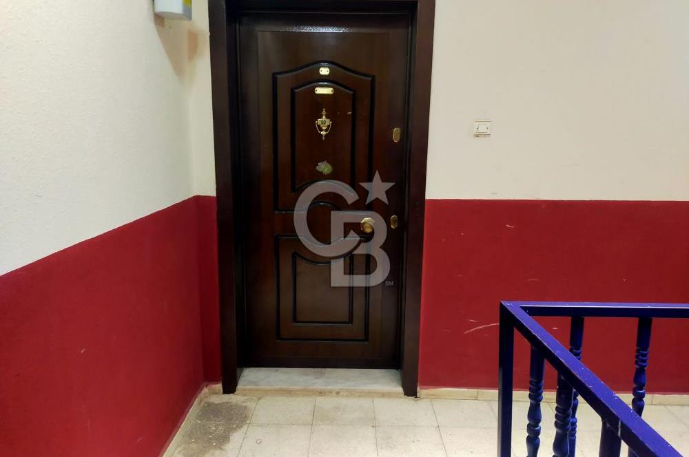 KARAPÜRÇEK CADDESİ ÜZERİNDE 3+1 SATILIK DAİRE