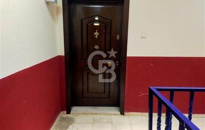 KARAPÜRÇEK CADDESİ ÜZERİNDE 3+1 SATILIK DAİRE