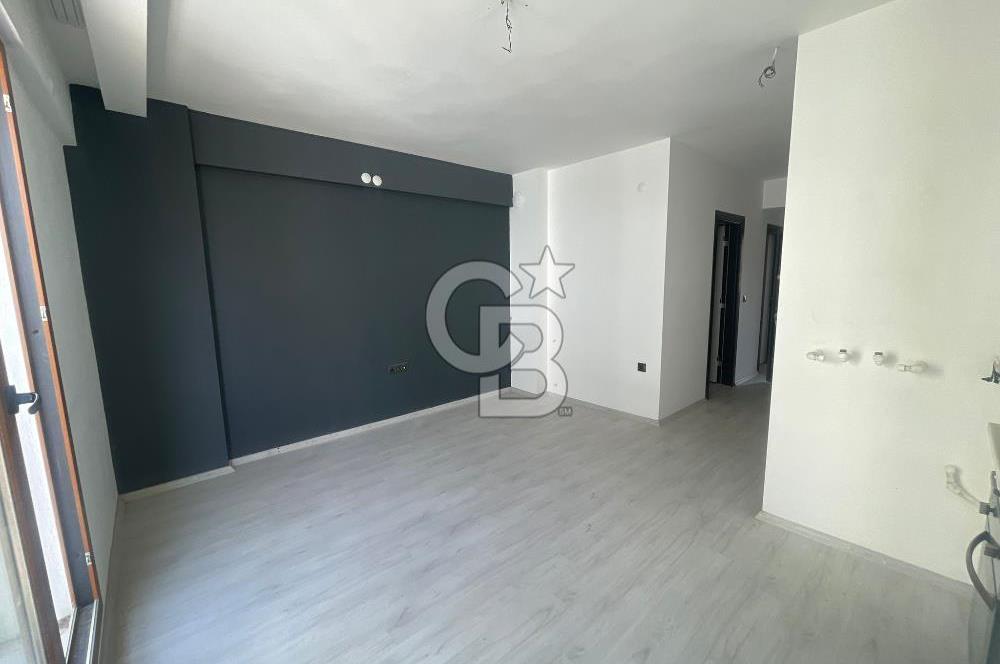 Çiğli Yeni mahalle'de kiralık 2+1 daire