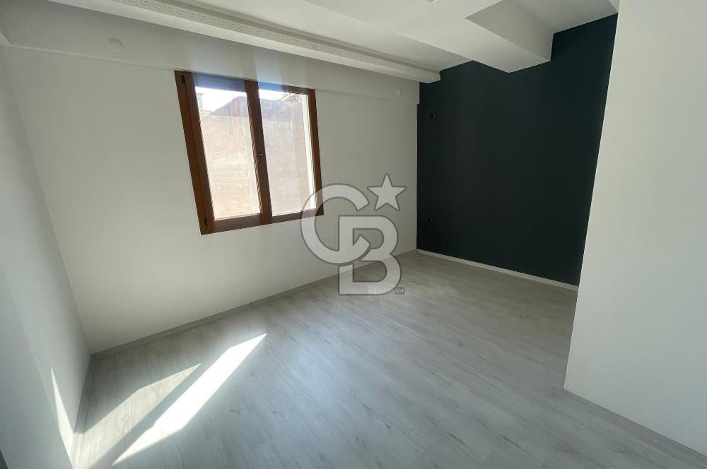 Çiğli Yeni mahalle'de kiralık 2+1 daire