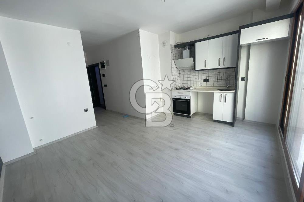 Çiğli Yeni mahalle'de kiralık 2+1 daire