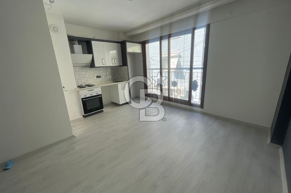 Çiğli Yeni mahalle'de kiralık 2+1 daire