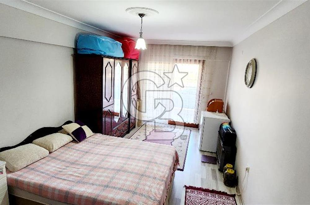 ÇİĞLİ HARMANDALI 'DA HAVUZLU GÜVENLİKLİ SİTEDE SATILIK 4+1 DAİRE