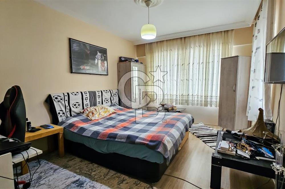 KUŞADASI EGE MAHALLESİNDE HAVUZLU SİTEDE ARA KAT 3+1 DAİRE