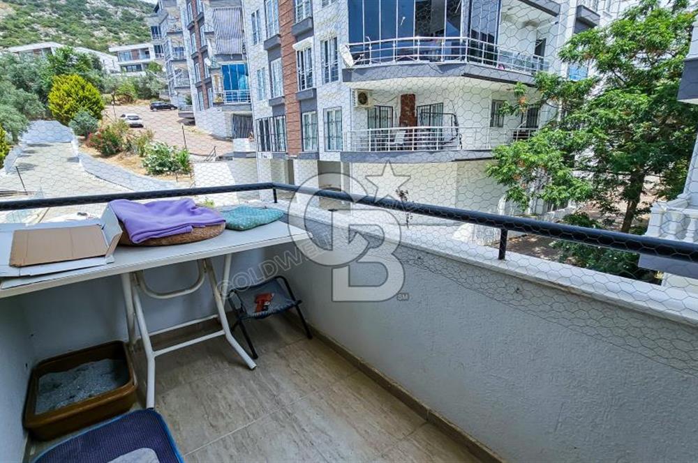 KUŞADASI EGE MAHALLESİNDE HAVUZLU SİTEDE ARA KAT 3+1 DAİRE