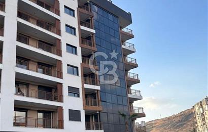 Karşıyaka Üzeyiroğlu Residence'da 2+1 Satılık Fırsat Daire