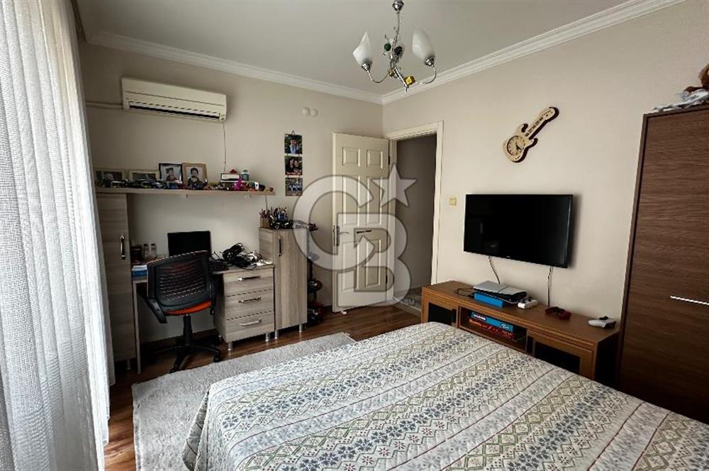 İzmir Karşıyaka Yalı Mahallesinde Satılık 3+1 Daire