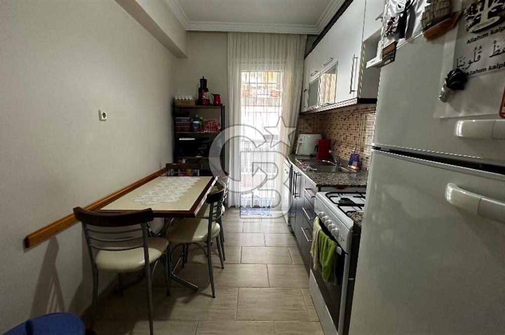 İzmir Karşıyaka Yalı Mahallesinde Satılık 3+1 Daire