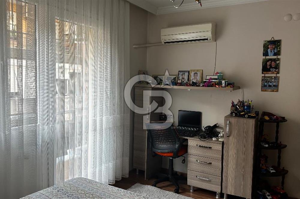 İzmir Karşıyaka Yalı Mahallesinde Satılık 3+1 Daire