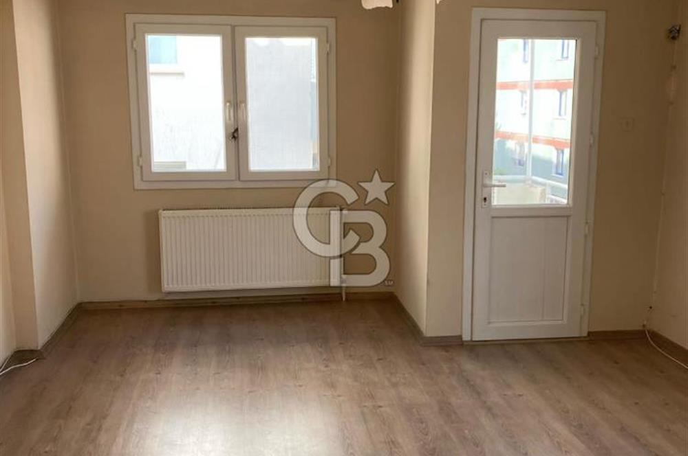 İzmir Karşıyaka Bahçelievler 3+1 Kiralık Daire 