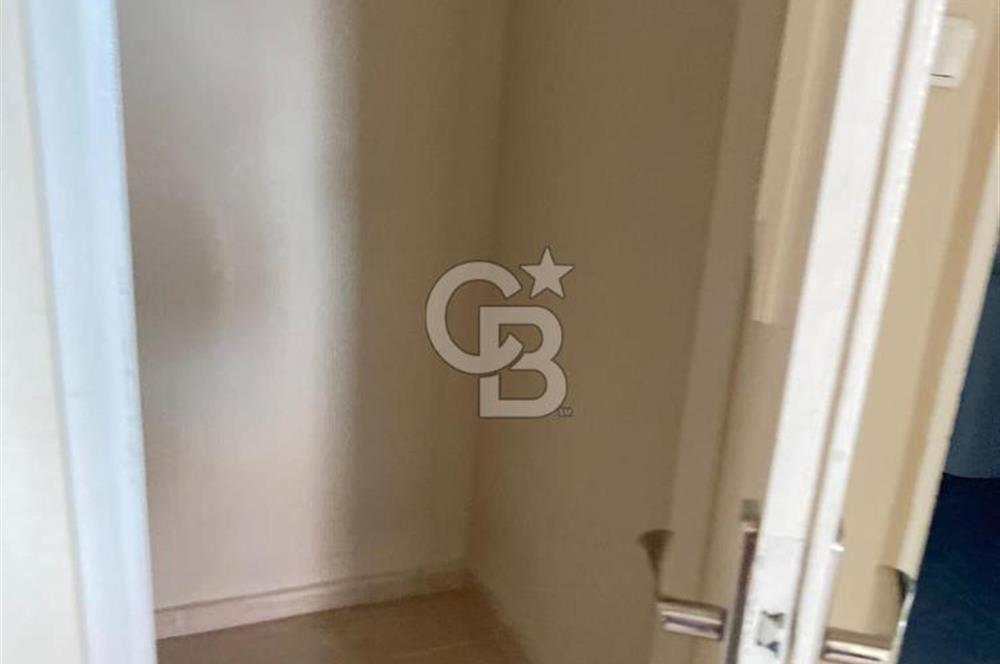 İzmir Karşıyaka Bahçelievler 3+1 Kiralık Daire 