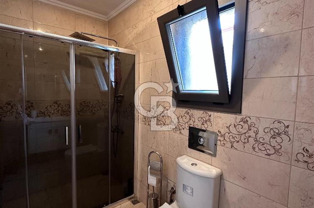 Datça Mesudiye'de Deniz Manzaralı, Havuzlu 4+1 Satılık Villa..