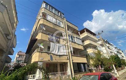 AKÇAY SARIKIZ'DA DENİZE YÜRÜME MESAFESİNDE SATILIK 2+1 DAİRE 