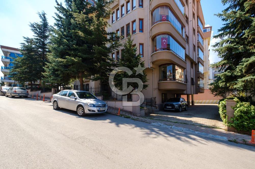 ÇANKAYA İLKBAHAR MAHALLESİNDE YAPILI SATILIK 4+1 DAİRE