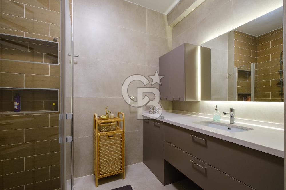 ÇANKAYA İLKBAHAR MAHALLESİNDE YAPILI SATILIK 4+1 DAİRE