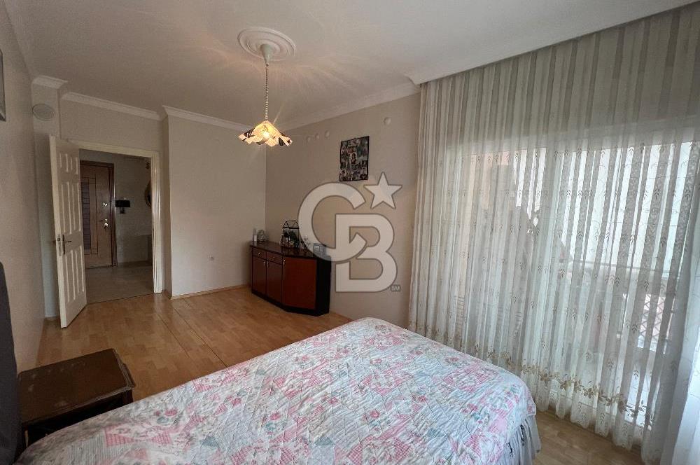 Karşıyaka Ketenci Sitesi 3+1 Deniz Manzaralı Satılık Daire