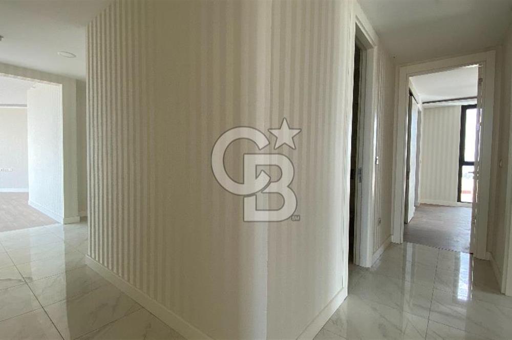 VEB TOWER'DA SATILIK LÜX 4+1 DAİRE