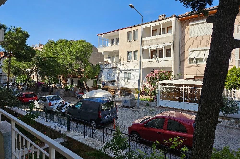 Ayvalık 150 Evler Mahallesi'nde Satılık 3+1 Daire